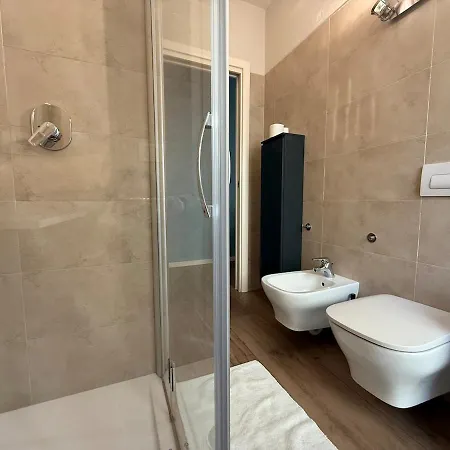 In Citta Con Giardino E Piscina Privati Apartamento